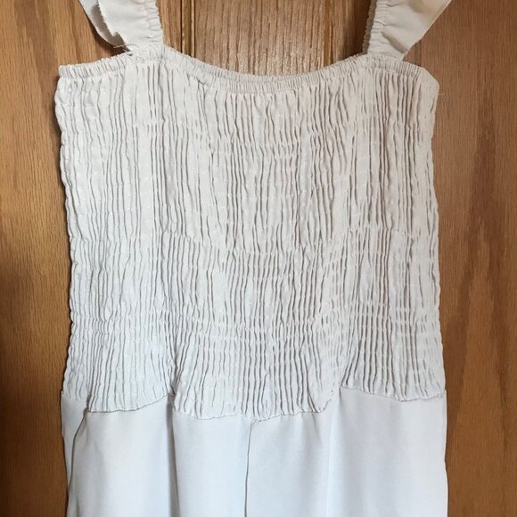 Womens Jumpsuit White Small Sleeveless Ruffled Smocked Bodice & Wide-Leg Design - Picture 4 of 10